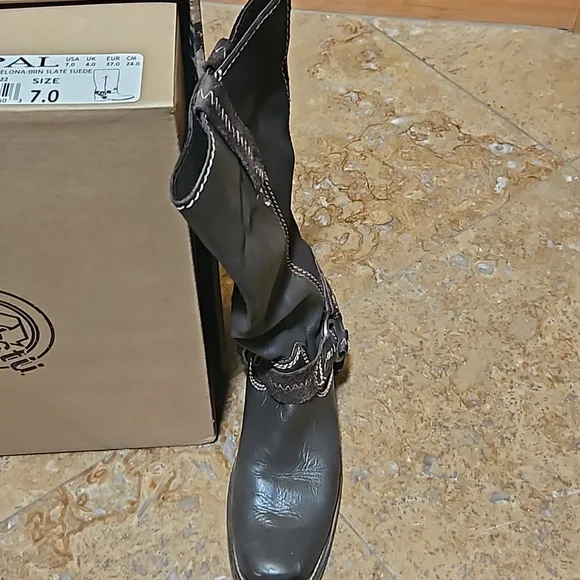 BRN Barcelona slate brown boot - Picture 9 of 15